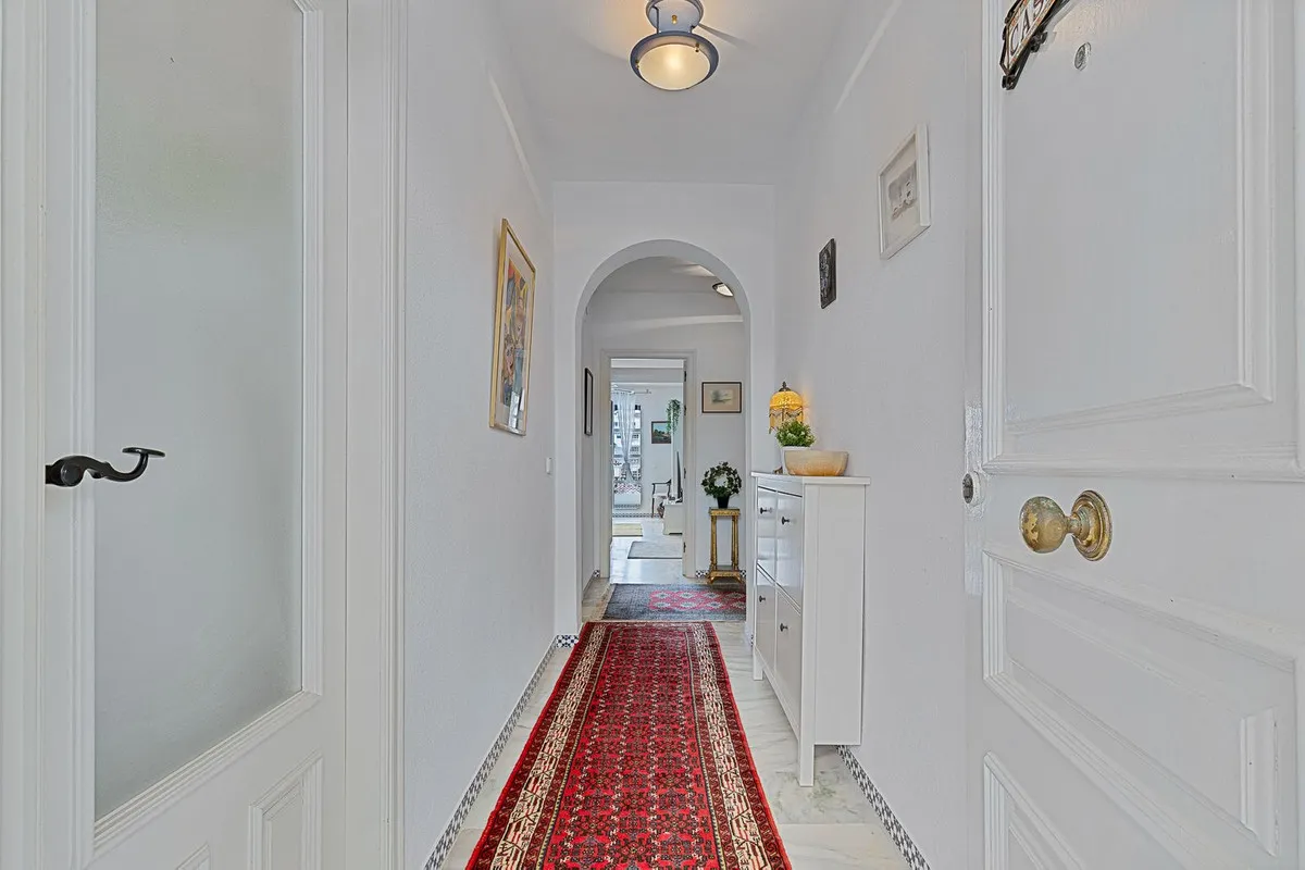 19d1cb37-df6a-4c76-bd55-378e116fc2c7