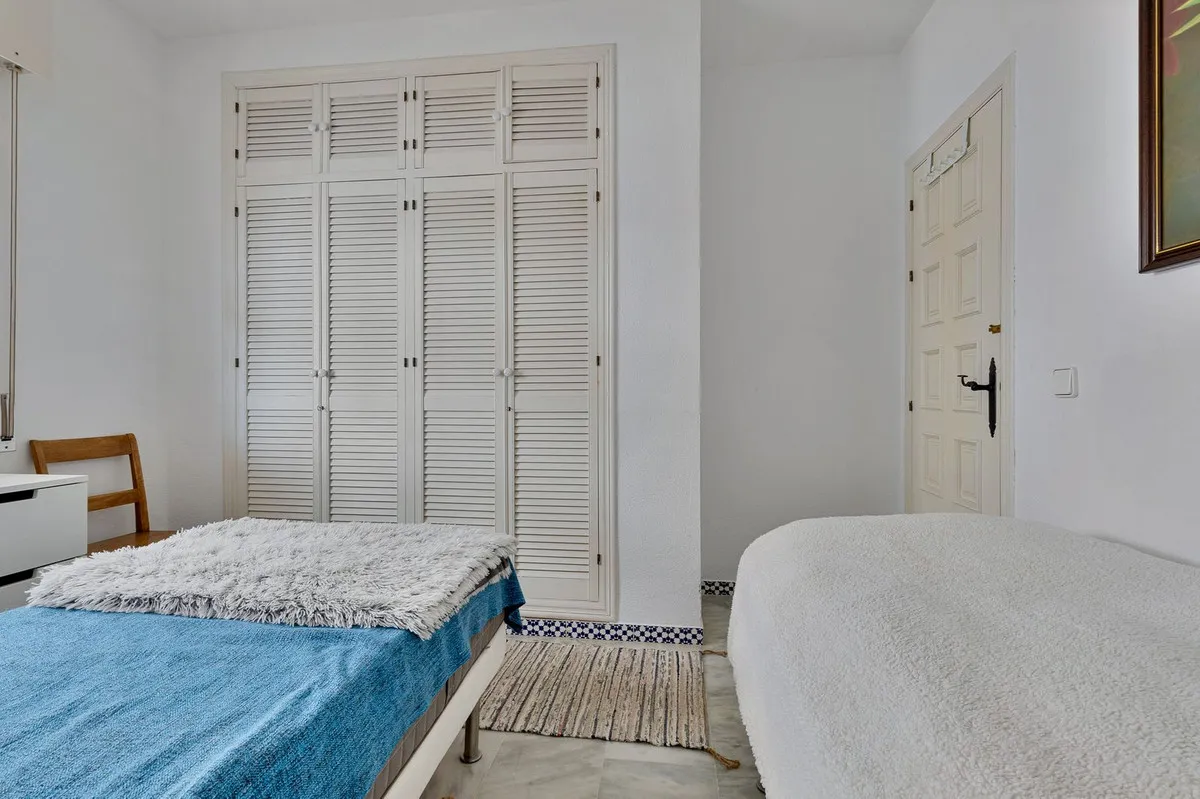 d8ab24fc-61cd-42f2-b9cf-a9b134ff3e40