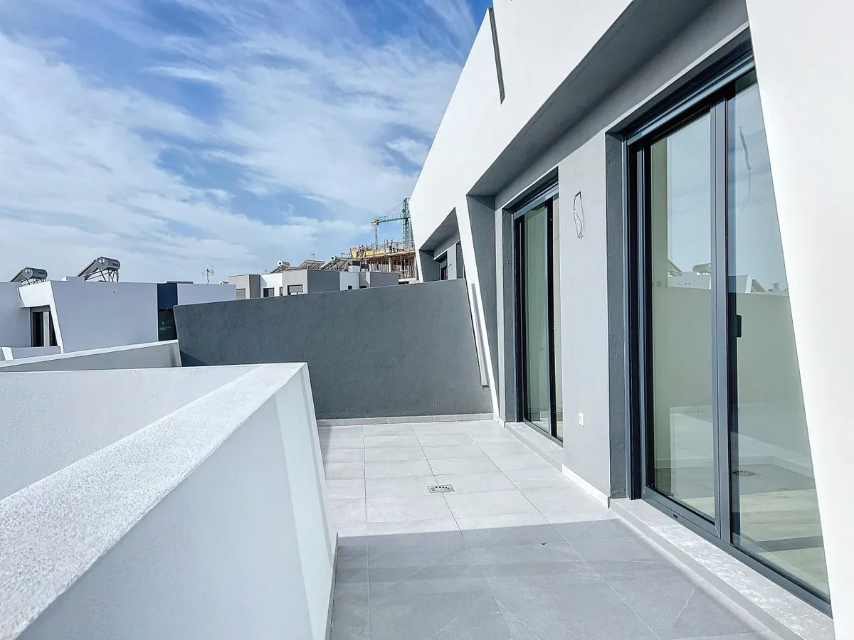 3136a8b4-edf4-4a1d-84a3-5038fca461ac