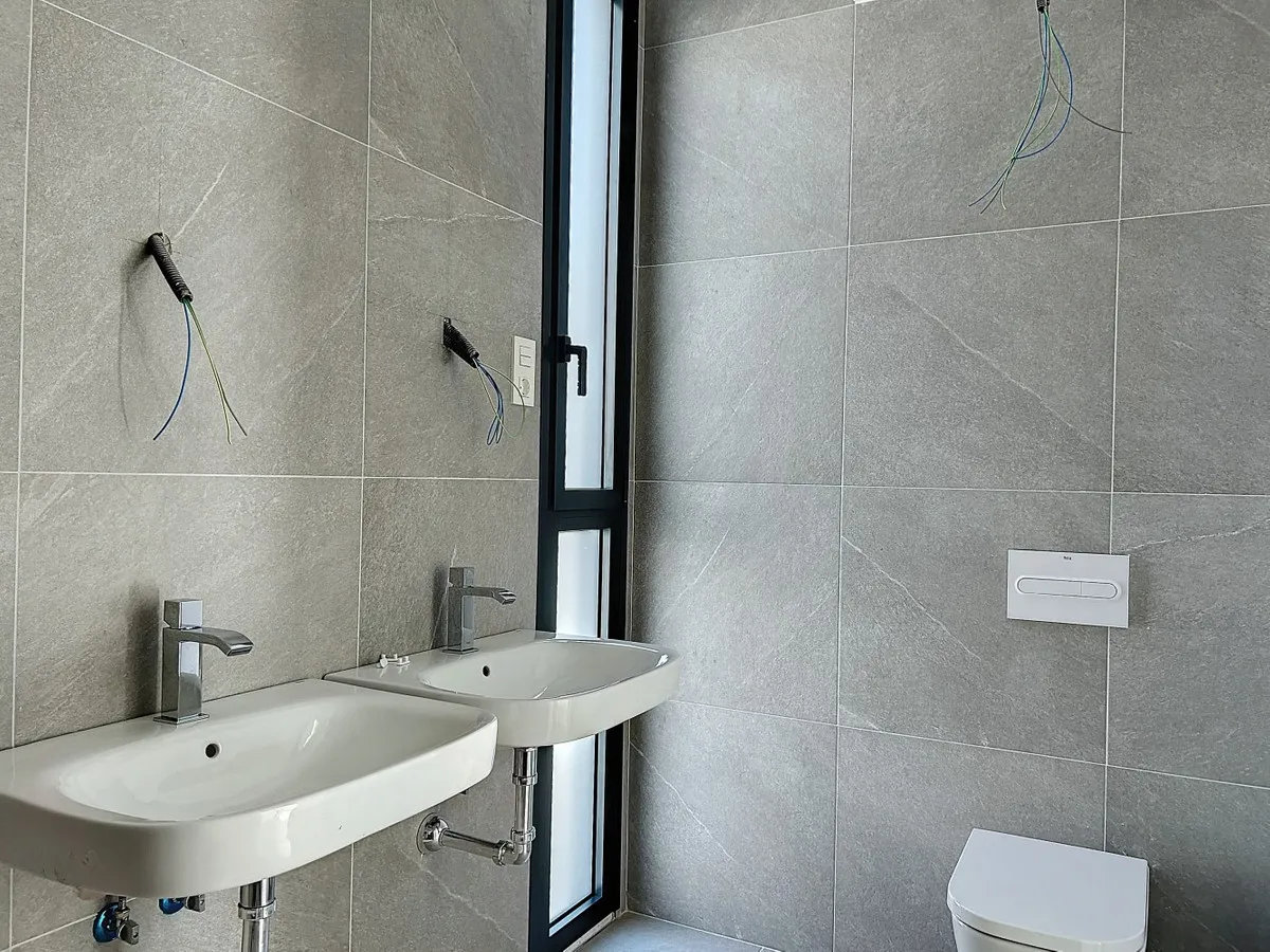 4d14d1ae-80d1-4328-b0e5-96b10a7887d4