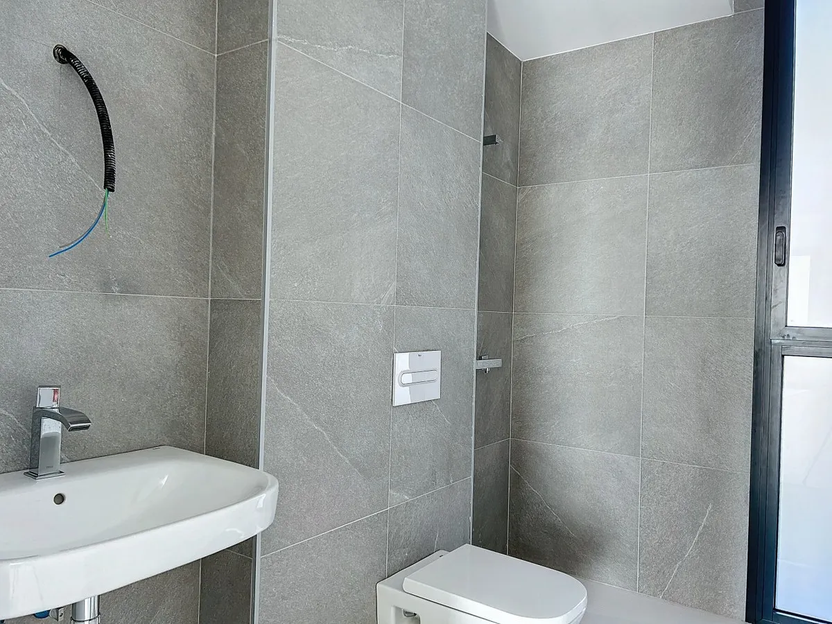 a94b22c6-8e9e-48d2-955d-9e0b41e306d4