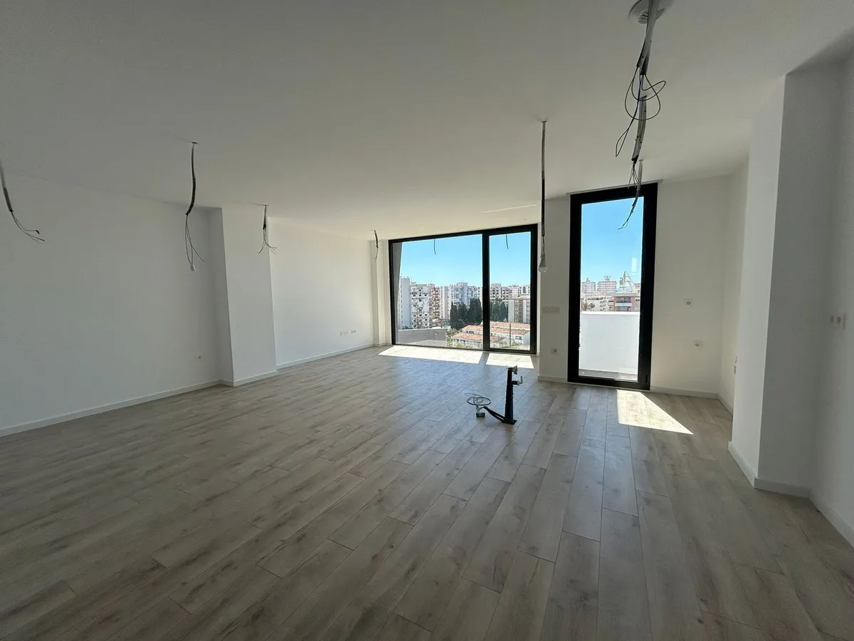 28fab870-ea46-477f-bbb1-4c4db1decf90