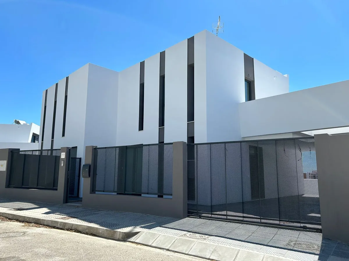 838c3a46-1b34-4b86-a085-201cbe3c7e07