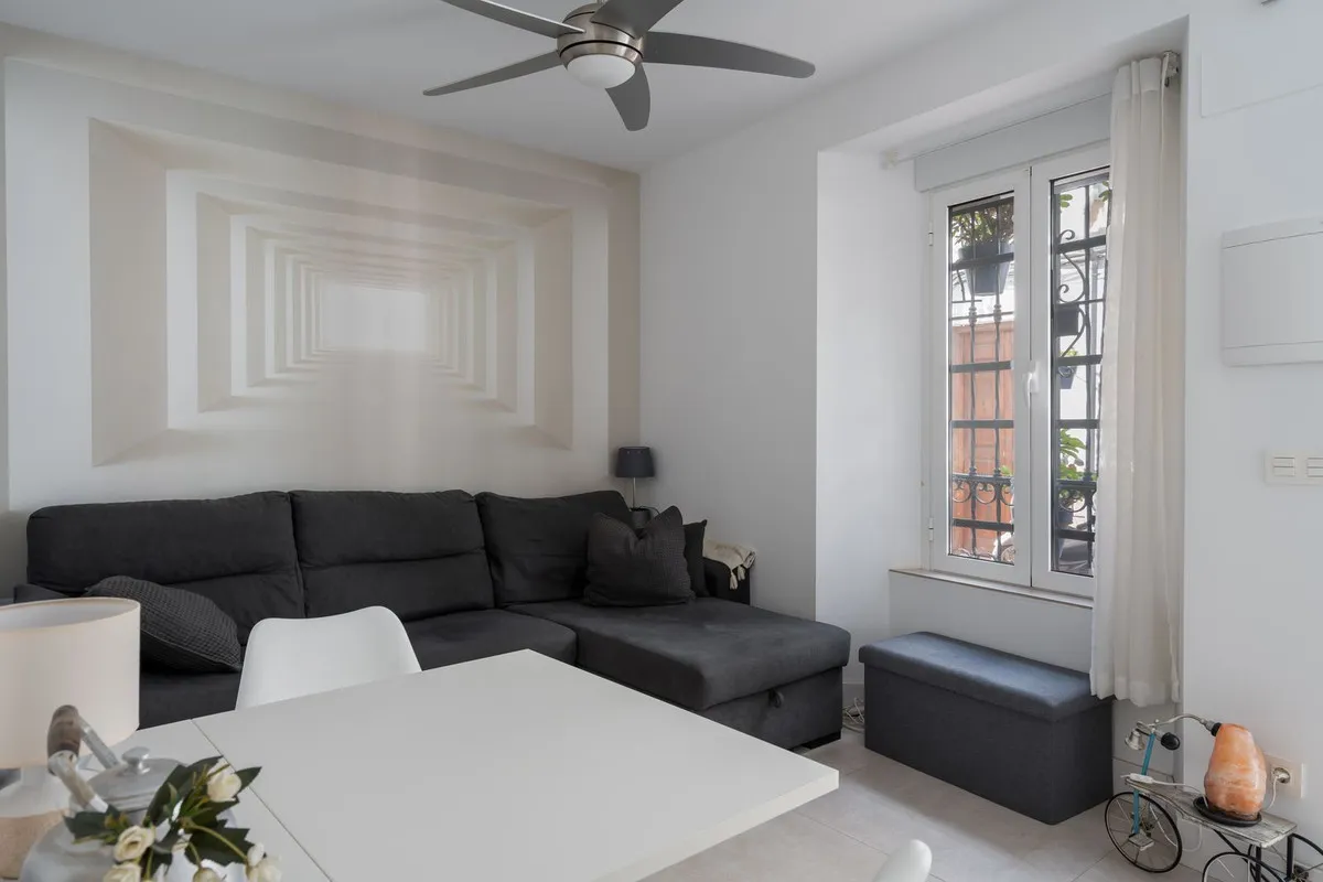 0455c14b-ebf8-46fe-905b-6473cbed556a