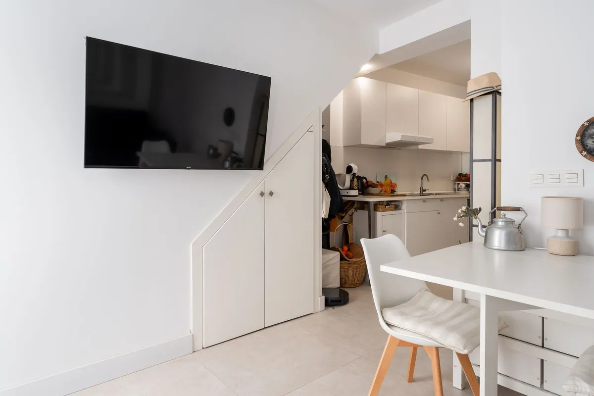 44969812-4e3e-4af5-9e22-ff9fb09ca20a