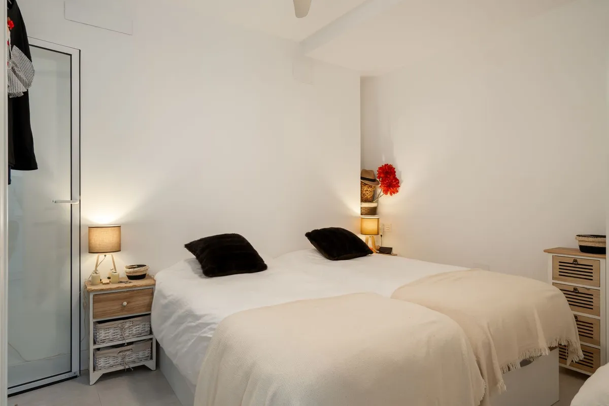 454dbe0b-a94f-4a1f-924b-48394c11bce6