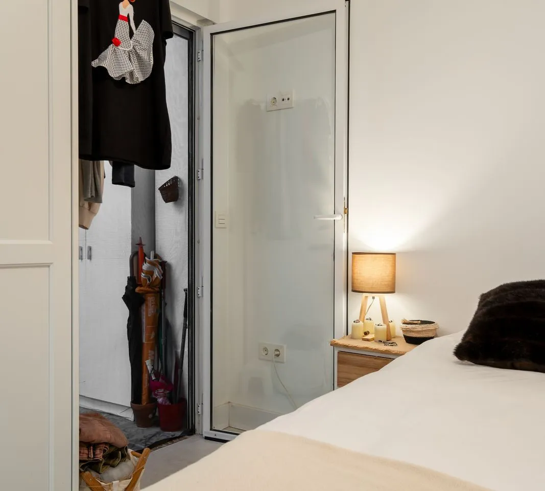 d2b3d264-45ff-47f9-8a9d-7e9d805b130a