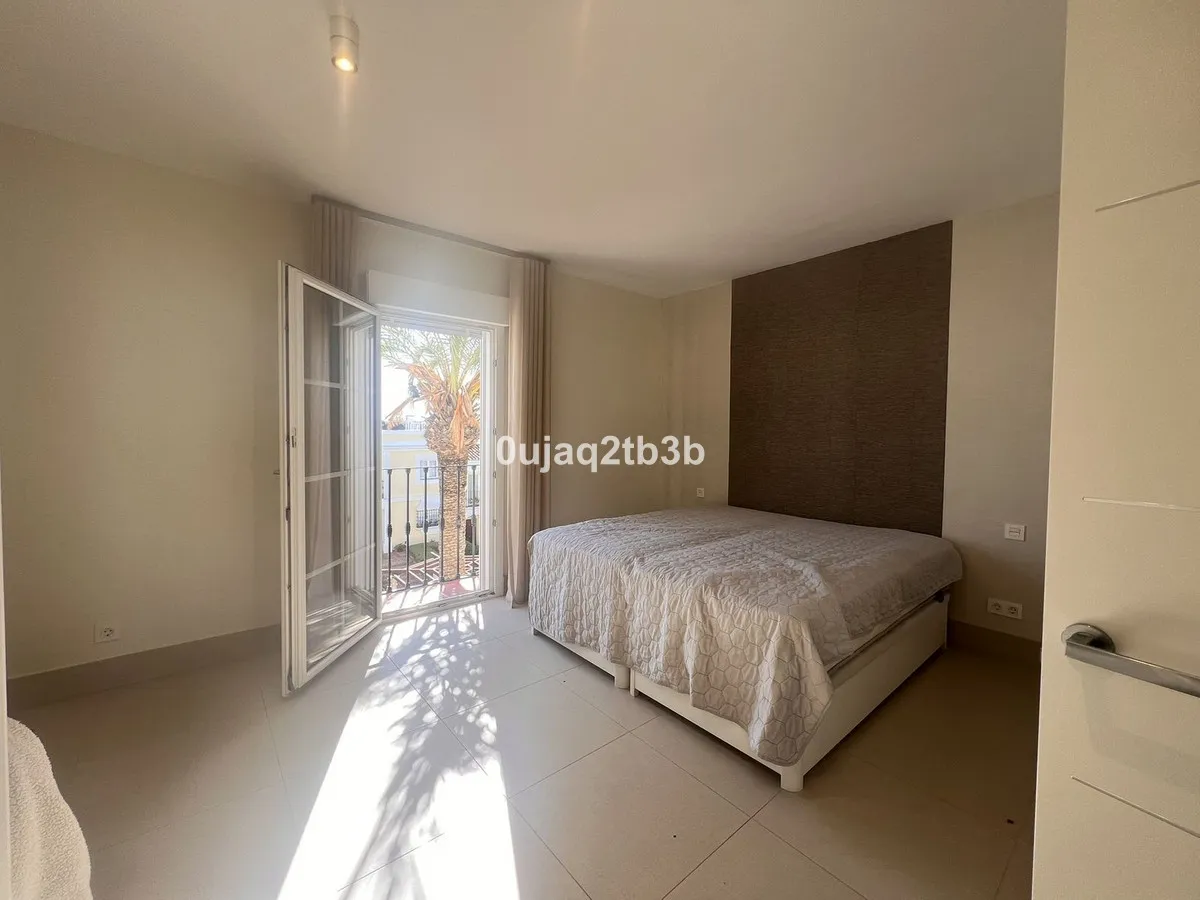 688a4642-36bf-4ff7-bd08-c502608fb38f