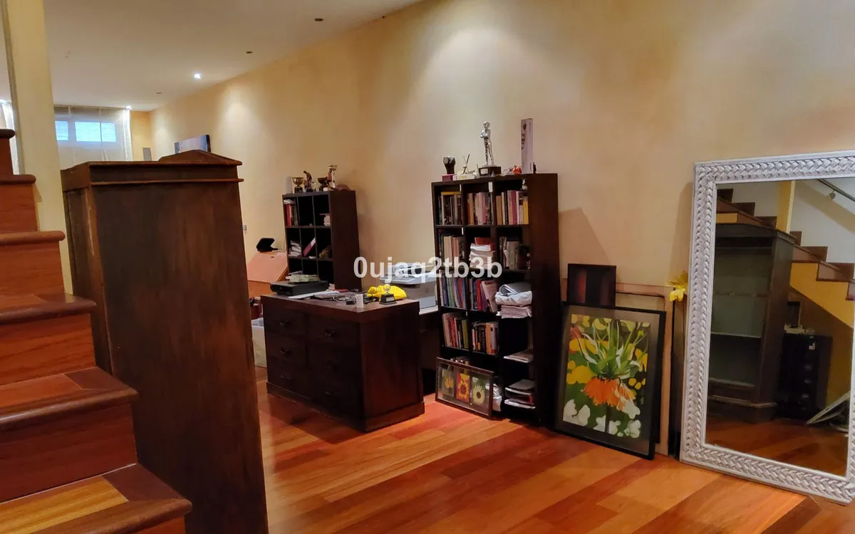 71f99d9c-9722-4d83-b02f-e32821fbd173