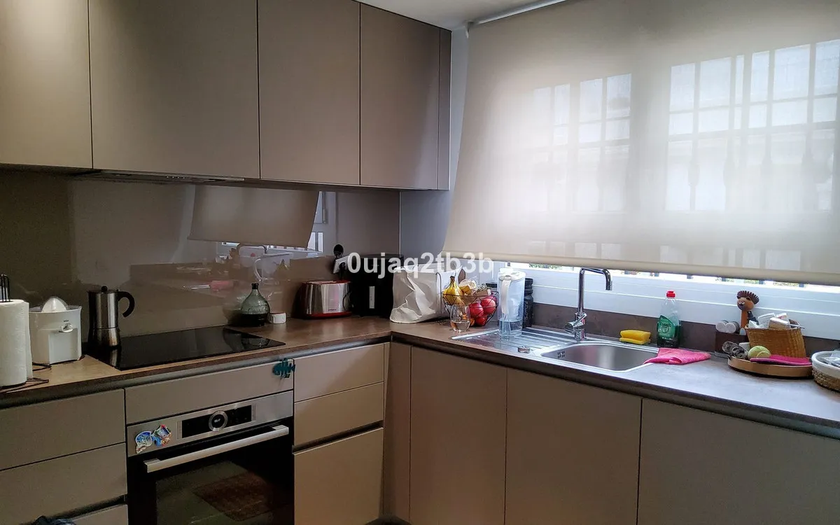 e19bf202-9b23-432b-9b2a-5a691a3ab92a