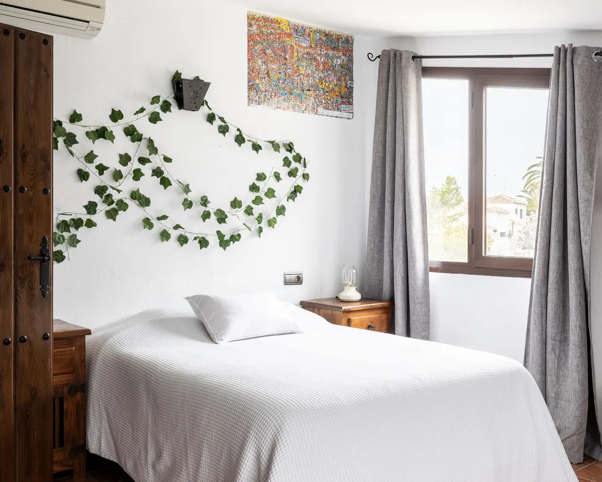 948631a5-8504-45ec-94d8-929a74000870