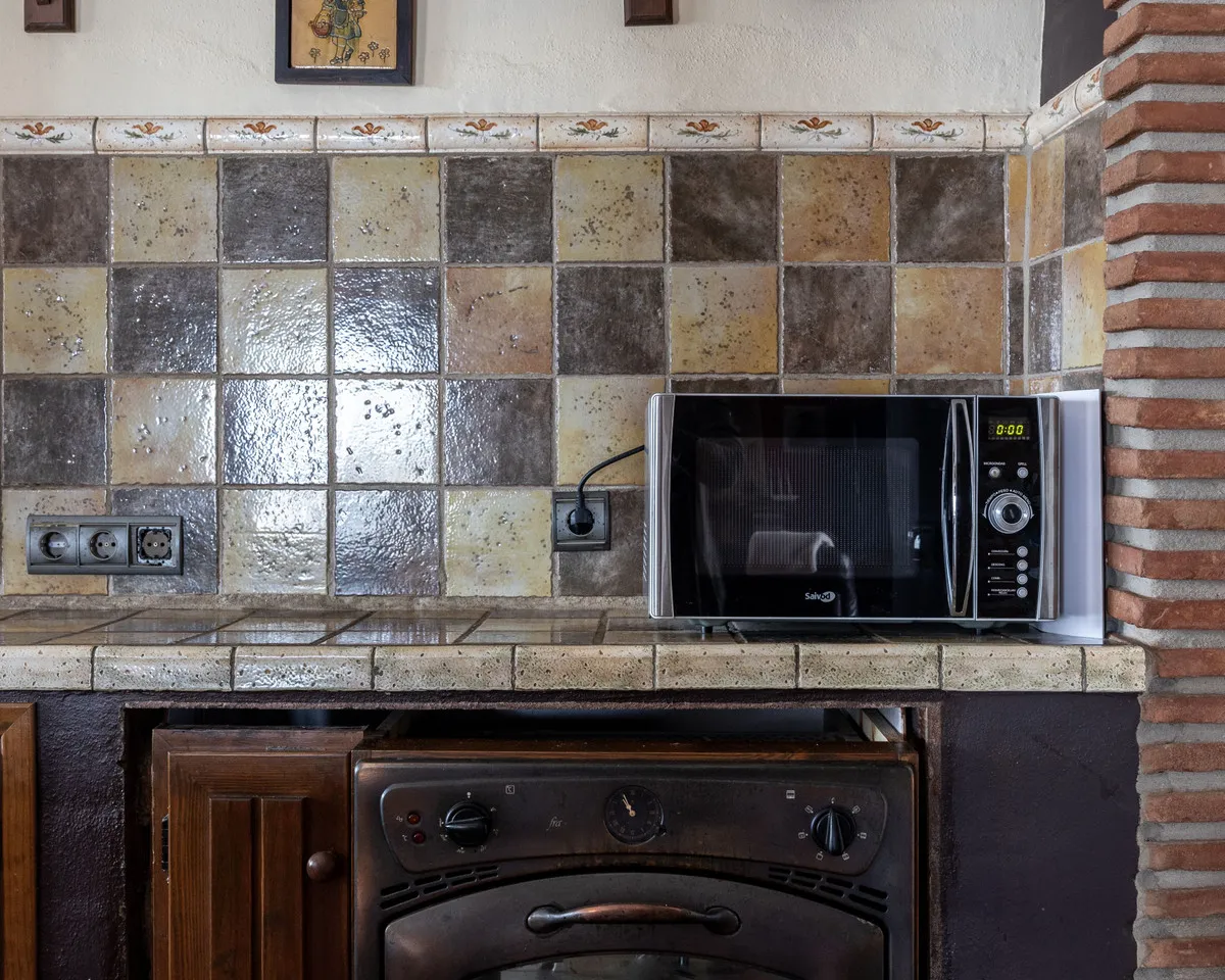 f09c0439-8185-4ff1-bec9-564bcb29de93