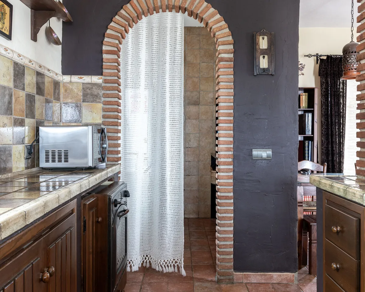 fefccbdd-1cf0-48b9-8921-b0a774e01e8c