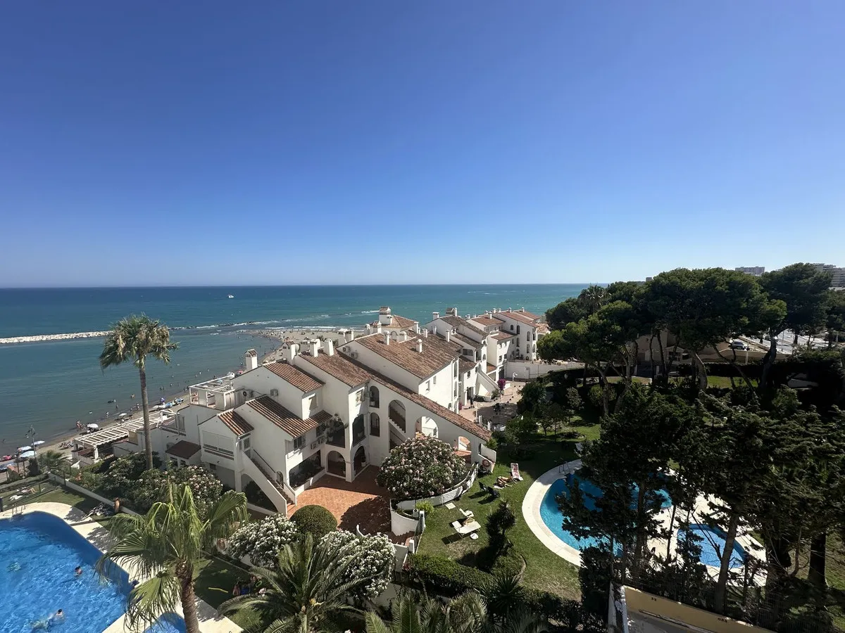 0cfbc307-2f88-4c3d-9b10-b8d1f6d4fa9e