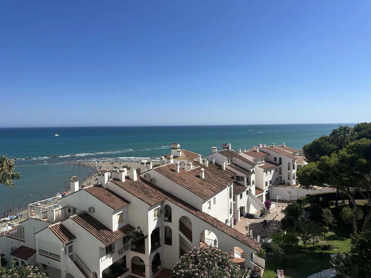 b421fd0f-358a-41ac-8fa7-40aae6a4b32a