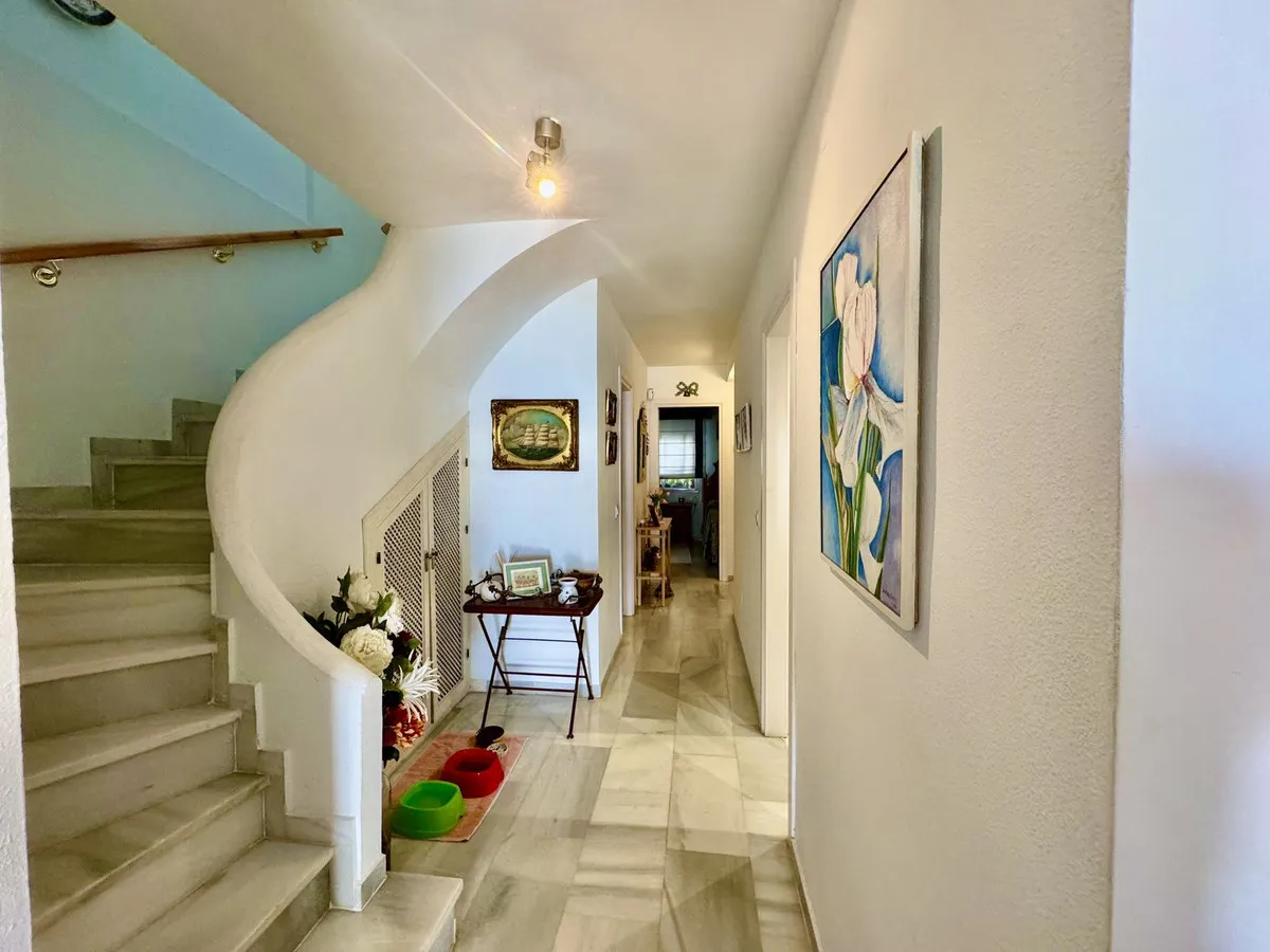 bcbf8d3a-2904-4b2c-99e0-292d5e118fb0