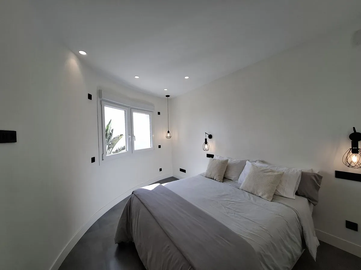 bd0bc98b-50a1-4154-91c6-327c7db72772