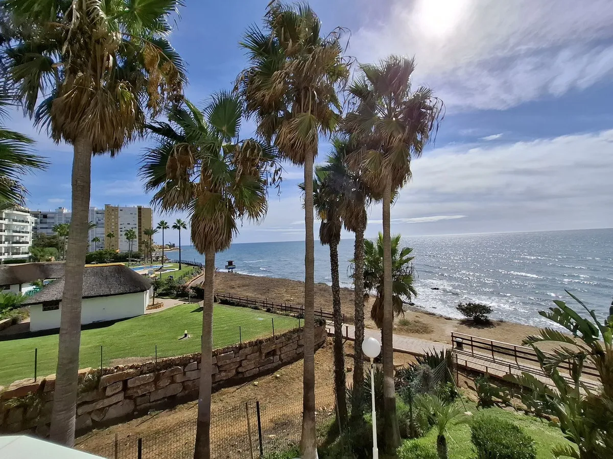 da26c143-337b-4c27-9b1e-48198691fe8a