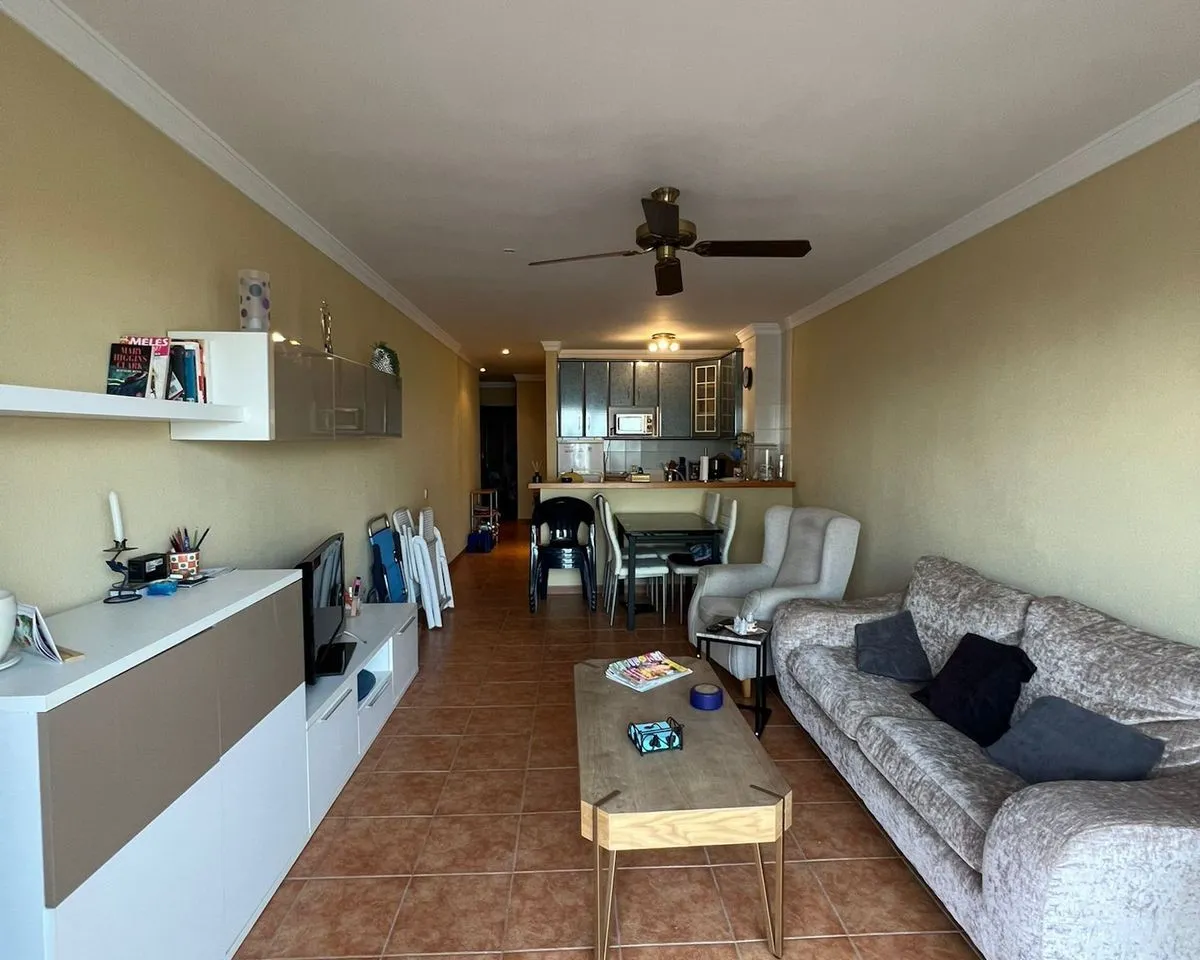 fb10a1eb-d7c1-4c93-91d3-a22ccfca5451