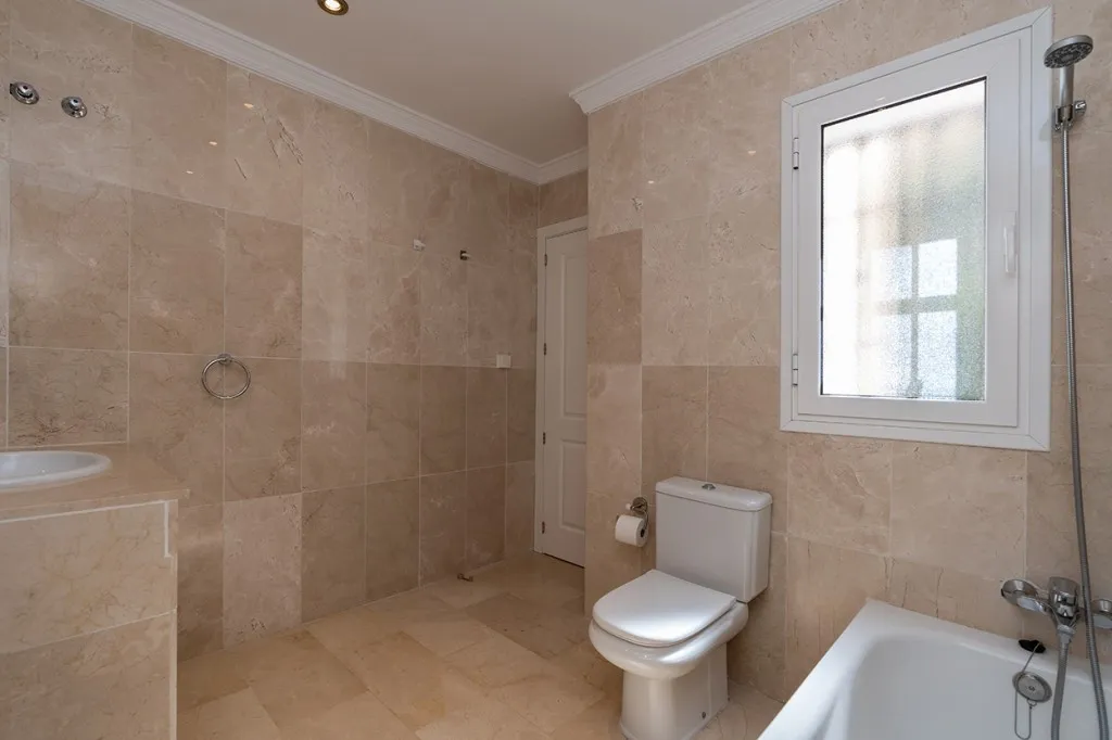 0c8de9a0-8258-4fd9-b236-286e5fd4c708