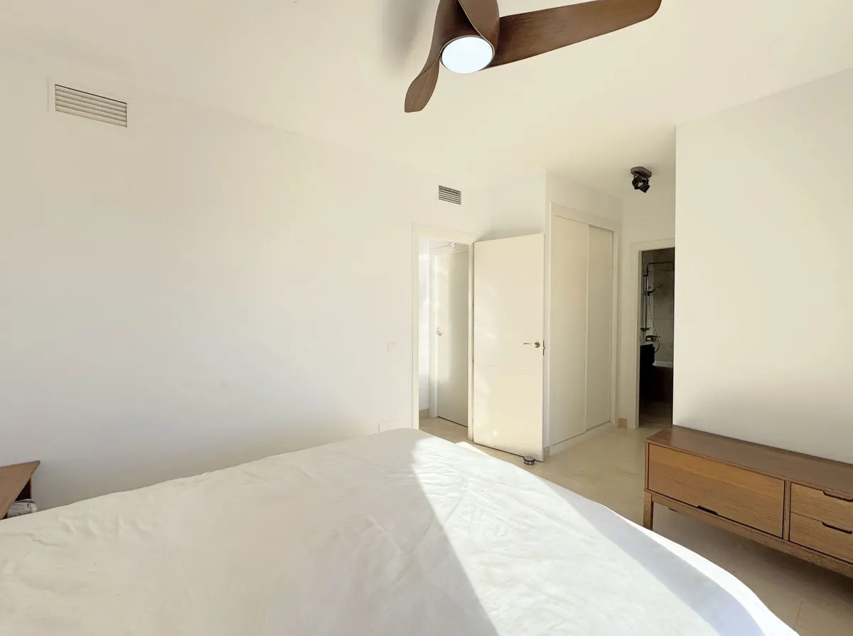 91678864-c4e3-4411-9033-833e1bd1da02