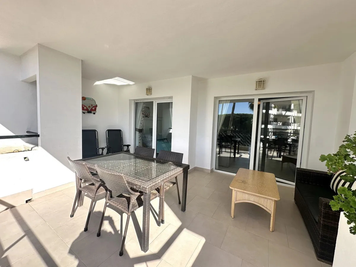 1c4e7ff5-f8a2-4370-b6b6-c83079d9dc30