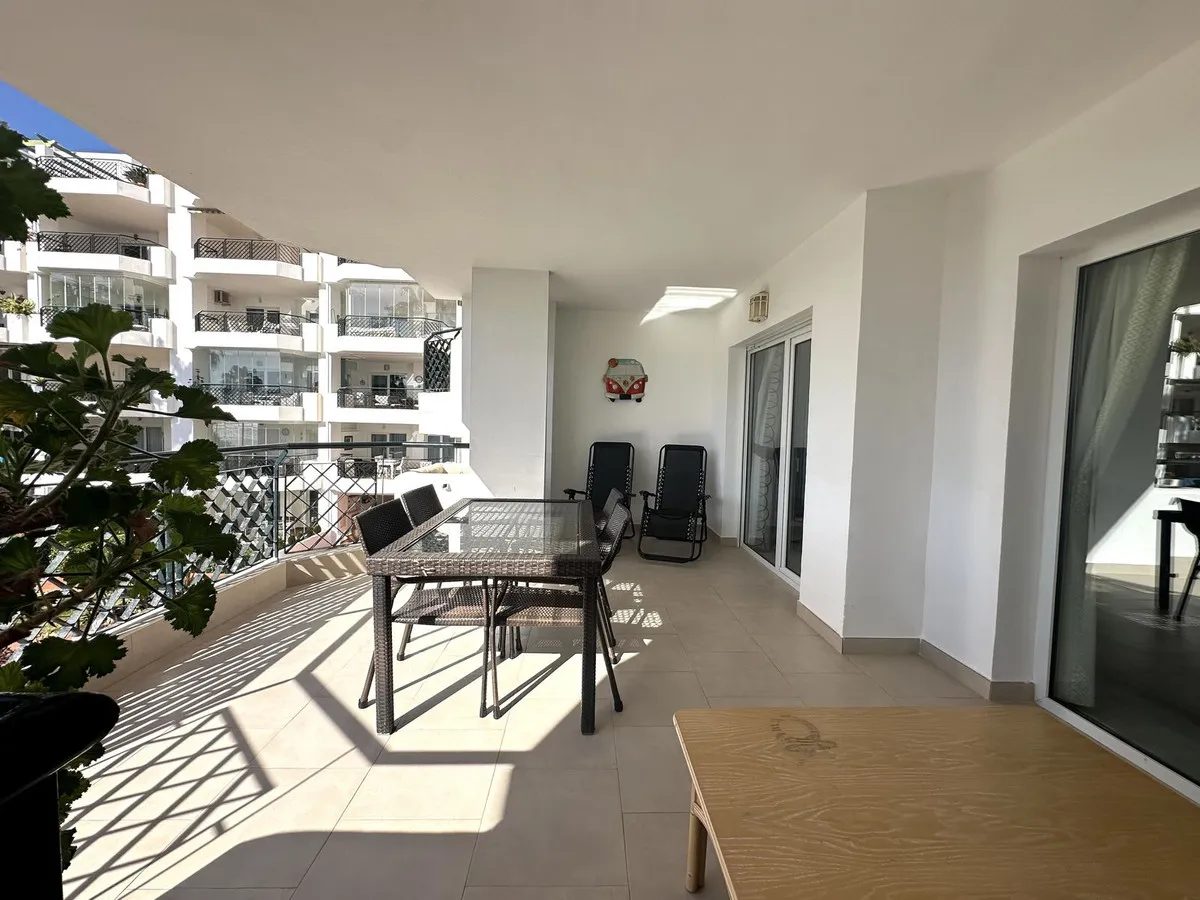 24e62726-f1a5-46a7-880d-73833e3a785a