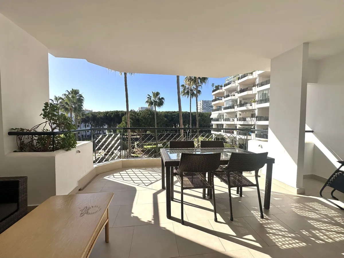 a6e827b2-e762-48fb-b31f-74b0b9cf4330