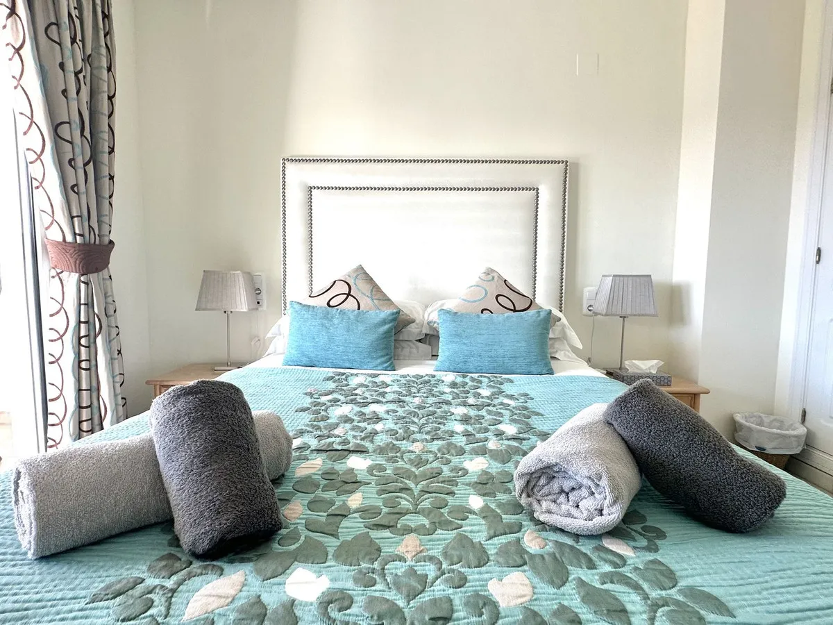 aee080a2-0634-4be2-ab77-02cad207f59d