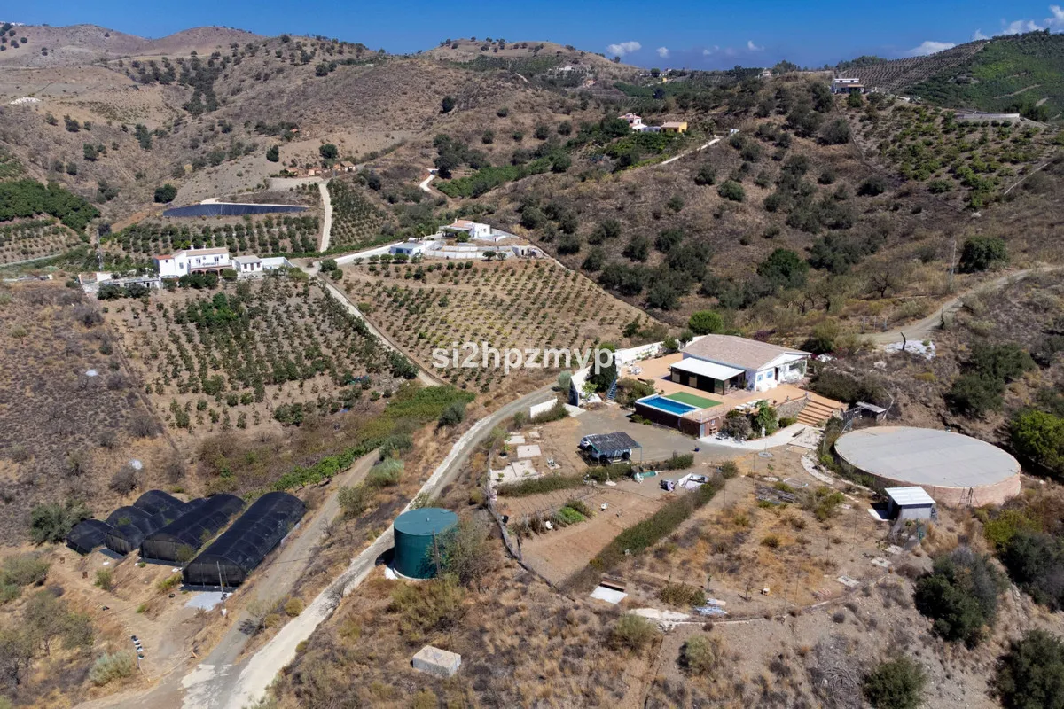 43311098-1092-4344-bbde-7f1fe6469d6b