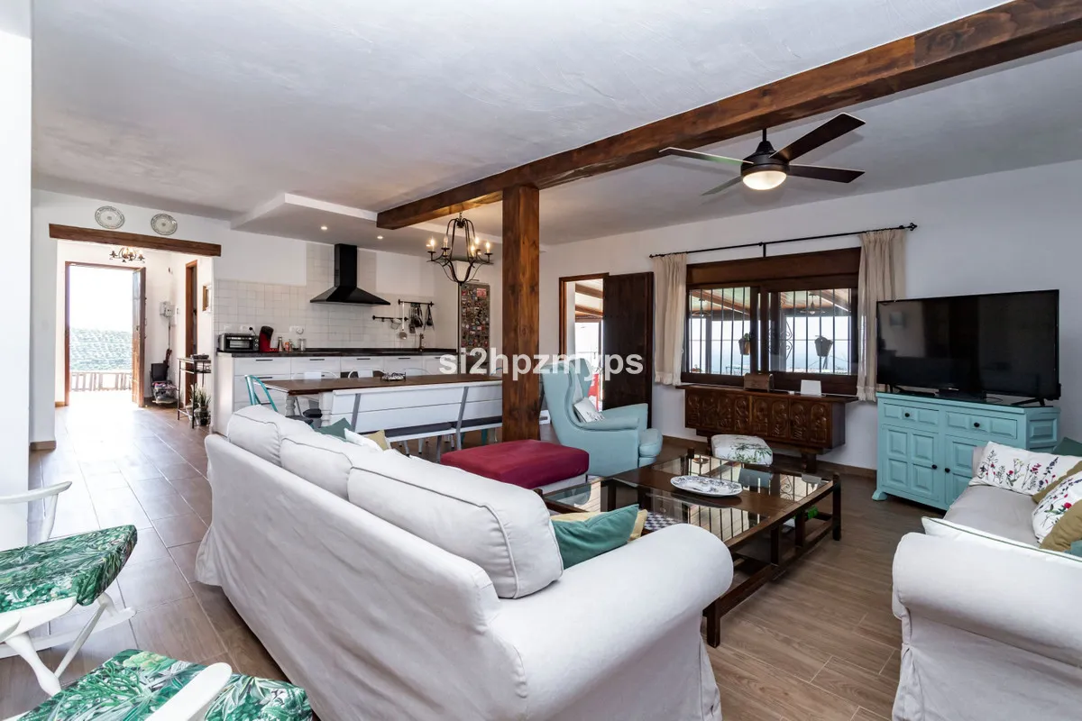 e9233356-c5bc-488c-baf0-c67ee8df3a1a