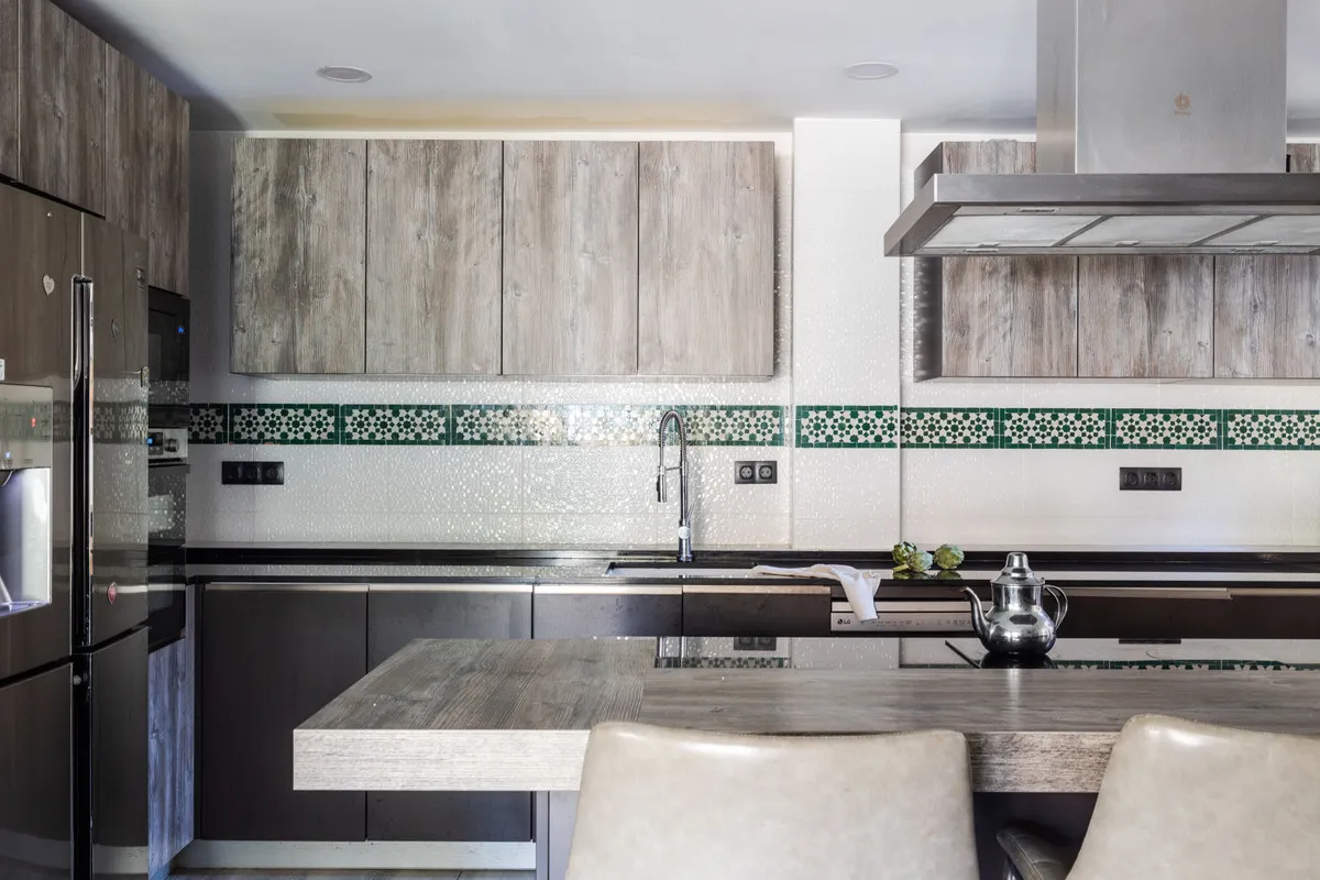 04021aff-f9d8-44e2-b105-9a6d3fe49abc