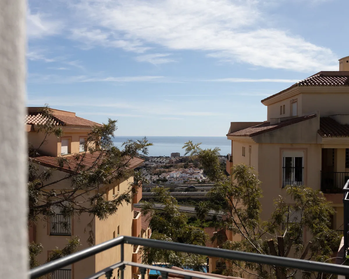 7779a487-aba3-4c2d-97ac-8b9c3628089b