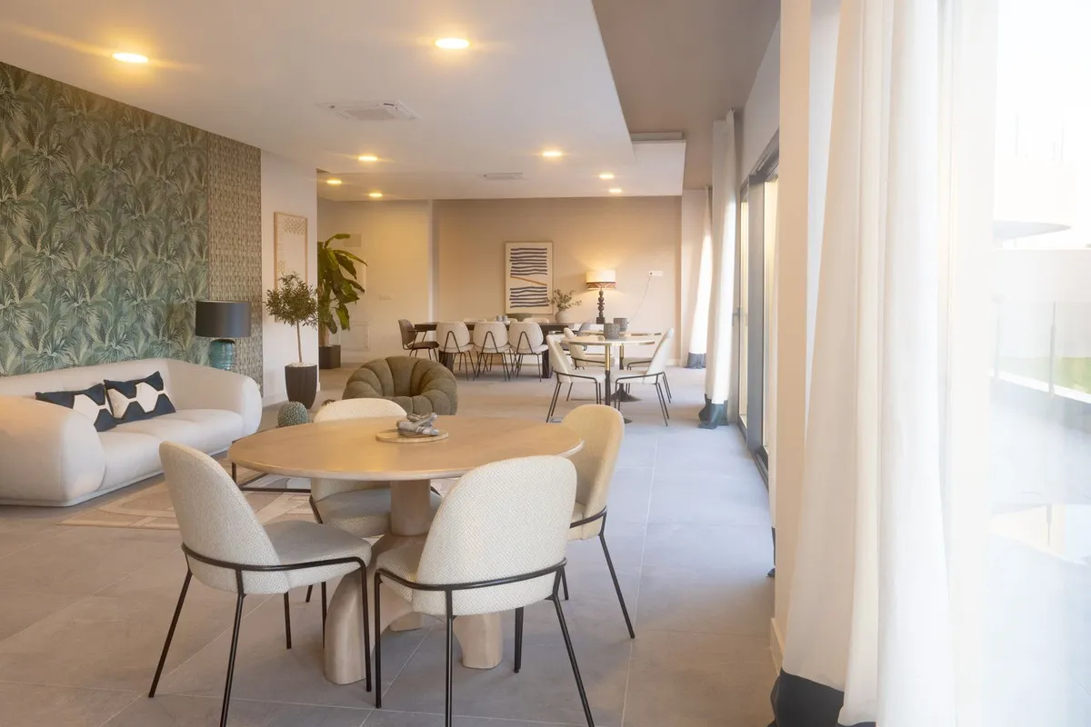 2f9d14fe-1d1c-46f2-a654-d9b073457dbc