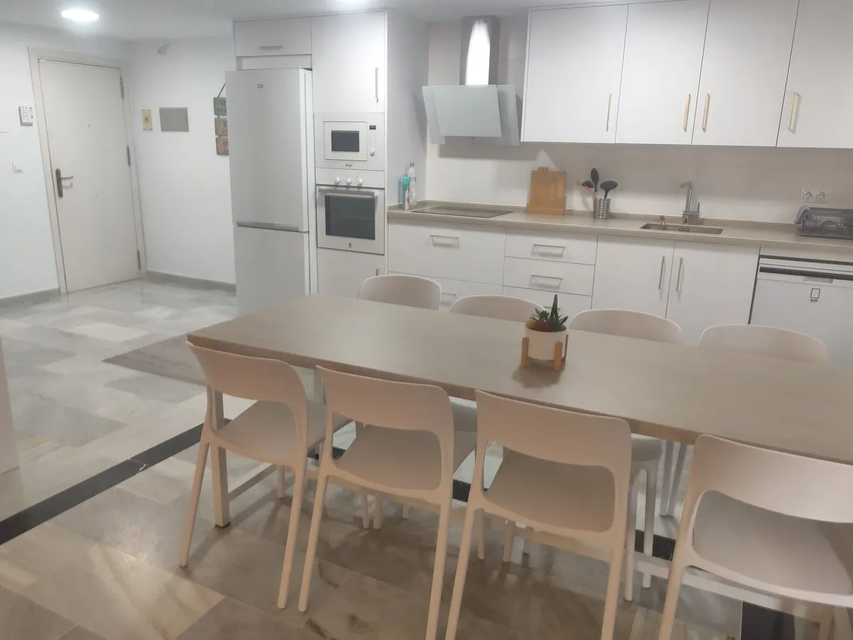 6a7b97d4-0b23-4de2-adf5-8cd669d66f01