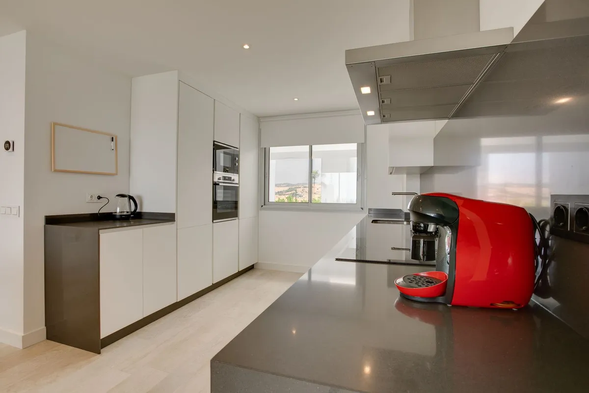 1596b40d-debe-4e1e-bb0b-afcc202172eb