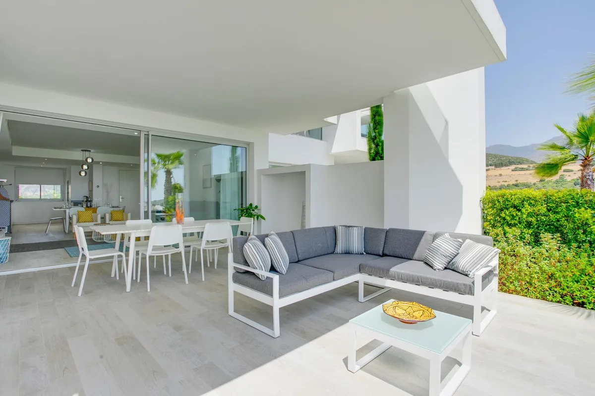 52b7f481-705f-46e4-ae60-7d9db27c17bf