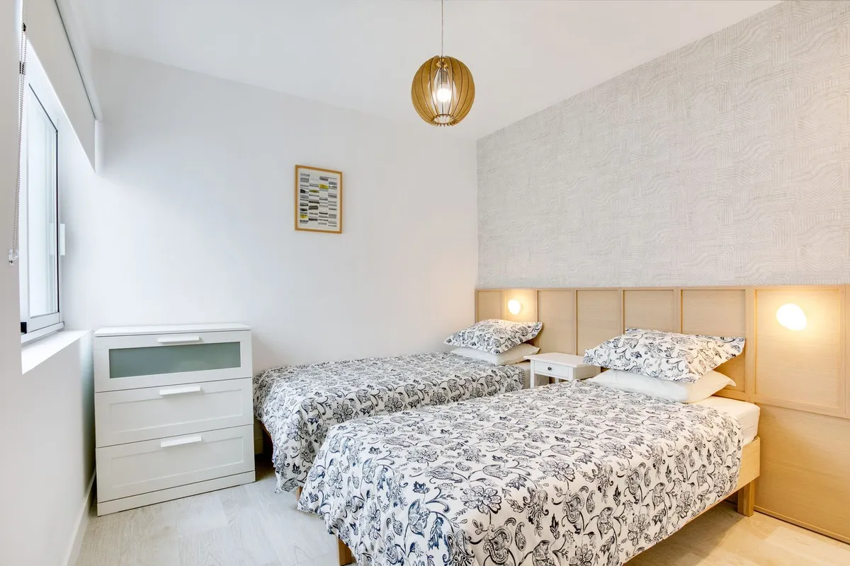 adfcc0a7-89cf-4f55-a226-2d3e33b97537