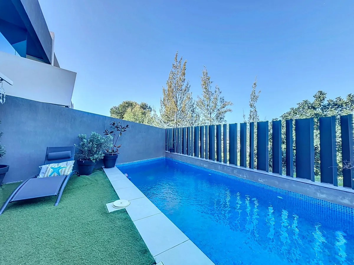 37b91a33-3503-44c3-9acd-baa76891c448