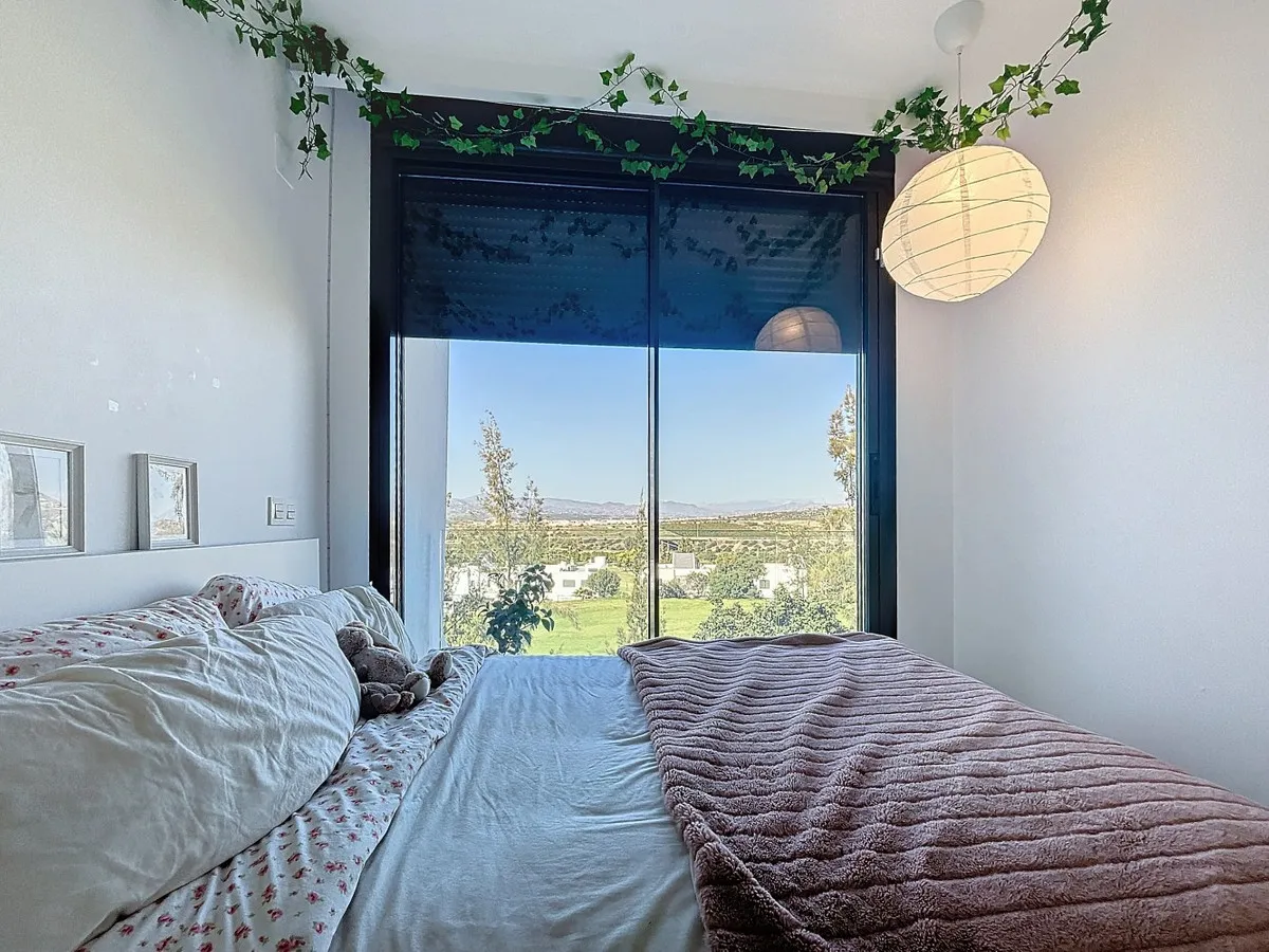 fa2a7452-46eb-4c40-84b9-b5a94e593873