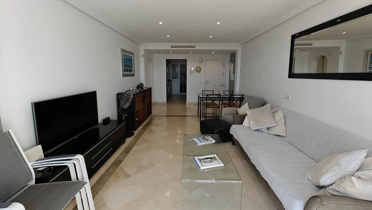 36180a7c-c120-438f-82d6-87527d5e66e0