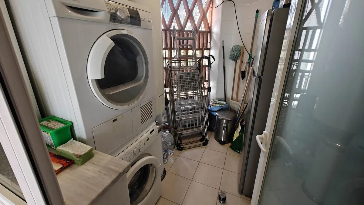 40b018c5-db76-499c-8a5b-ddb7c0e6f0c2