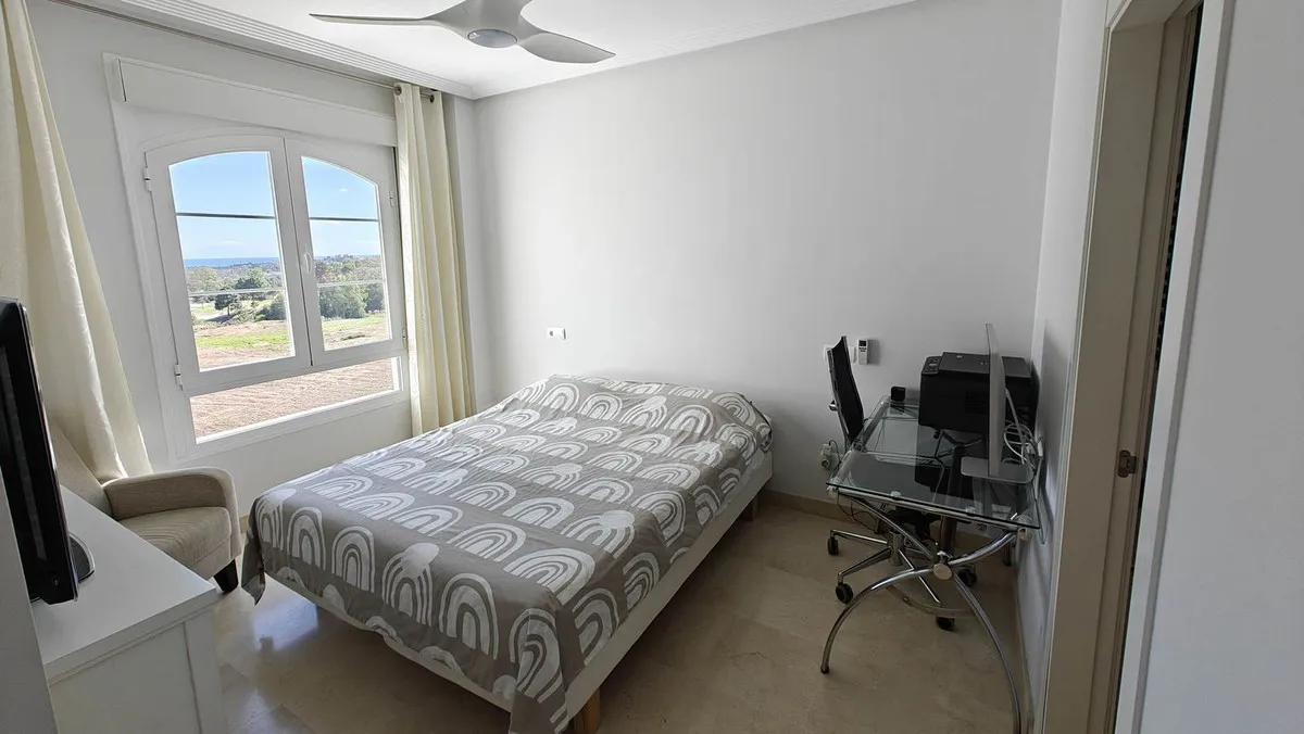 7fffcdab-a75a-4498-bd69-c3b5d0de7efc