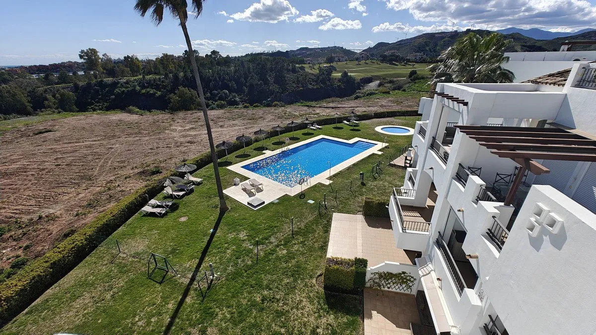 87637fb3-ee50-4d40-9b1b-465af89945ed