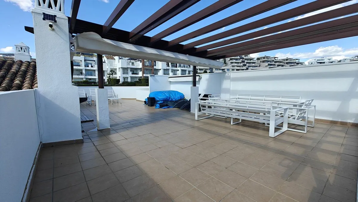 920715e5-dc38-41fc-8ae0-3243b94da77f