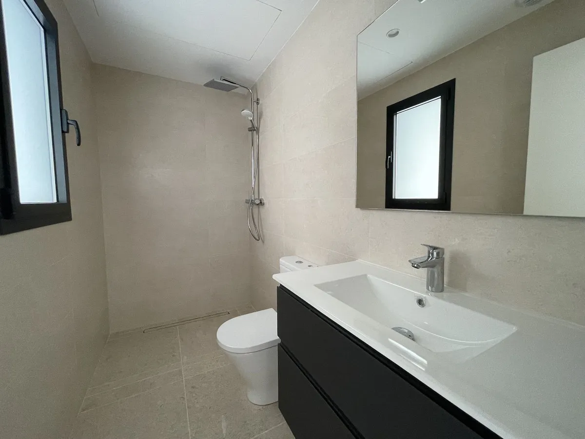 0f9fc501-9d00-44da-a673-8c26efae0e06