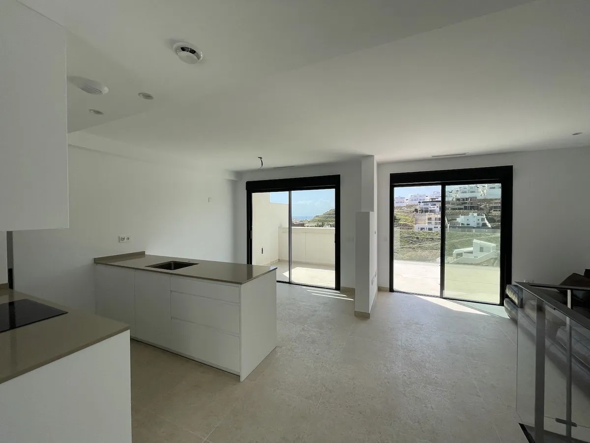 5c23183e-104f-4eeb-aa2c-35585f9678e8