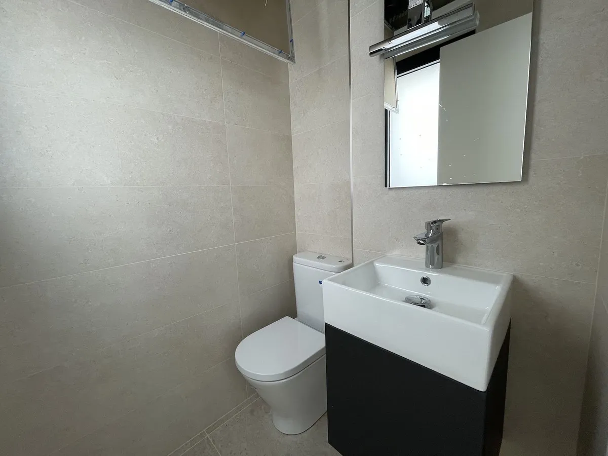 9d762b3e-f033-4c1c-b4e1-46d6ad9deafa