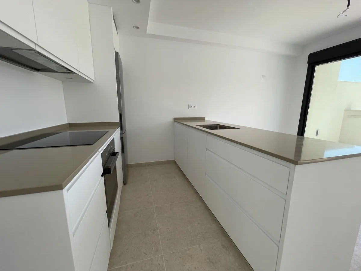 cc9151d8-89c7-49e5-9629-183d67cc9f59