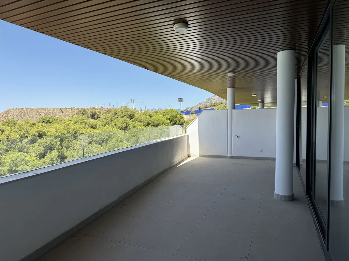 263ce0ee-4054-49c5-ae43-74f7bbad5e23